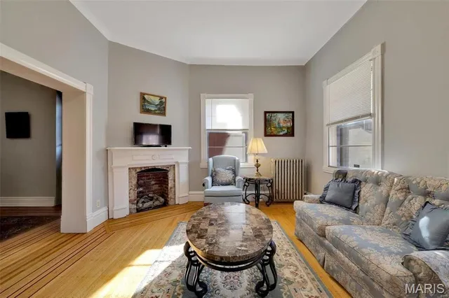 $1,150 | 4000 Iowa Avenue, Unit 1F, St. Louis, MO 63118