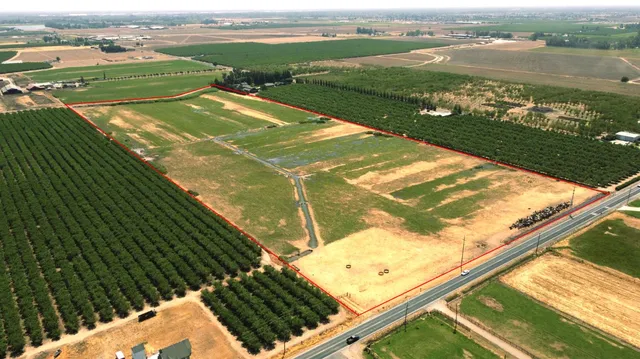 a view of an outdoor space and a lake view
