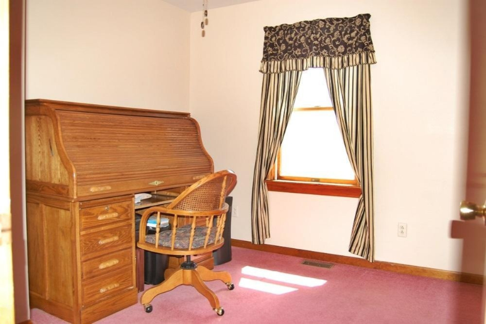 7758 North Vining Road Lakeview, MI 48850 - Photo 10 of 21 10 Bedroom 2