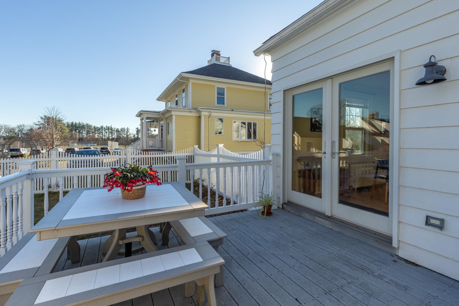 8 Towle Avenue Dover, NH 03820 - Photo 25 of 35