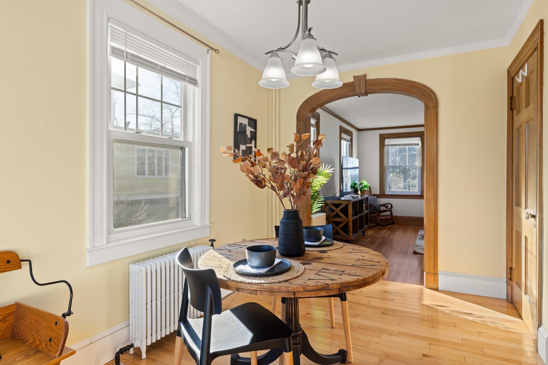 8 Towle Avenue Dover, NH 03820 - Photo 4 of 35