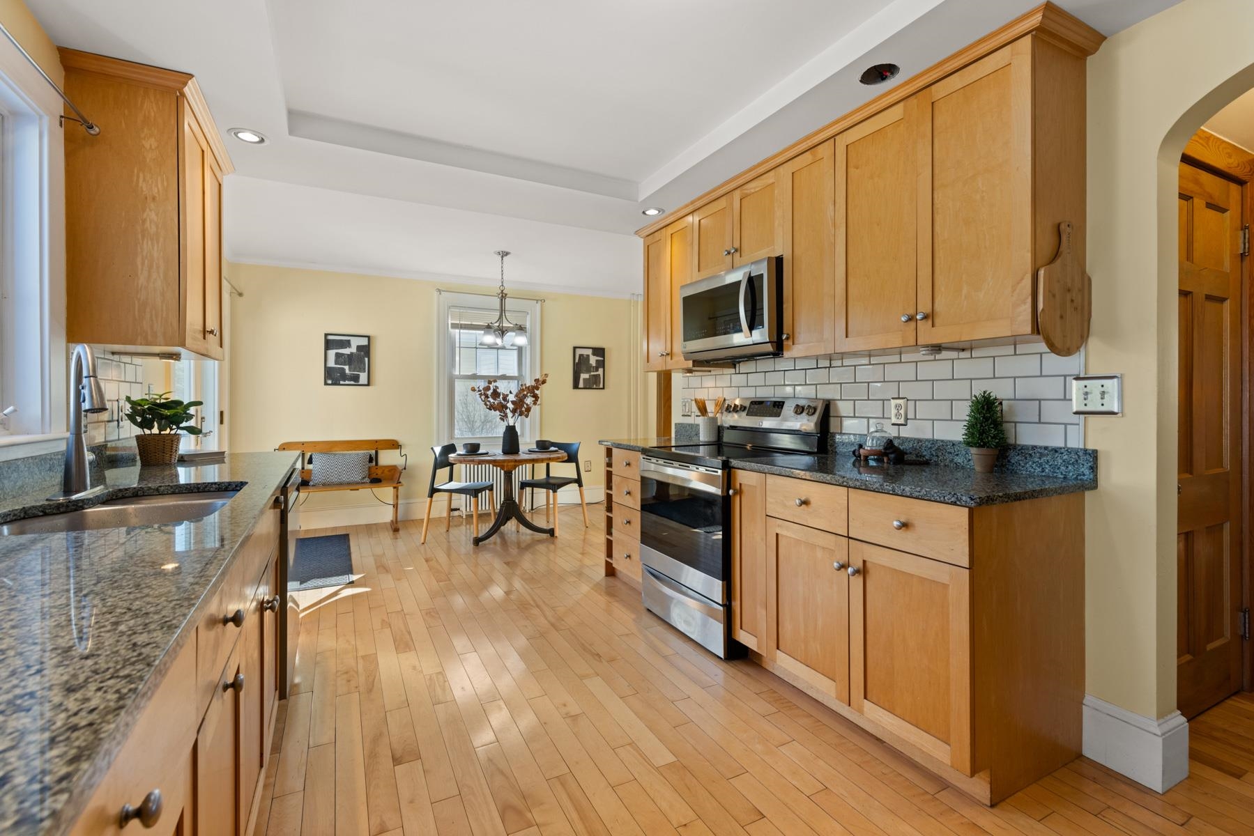 8 Towle Avenue Dover, NH 03820 - Photo 8 of 35