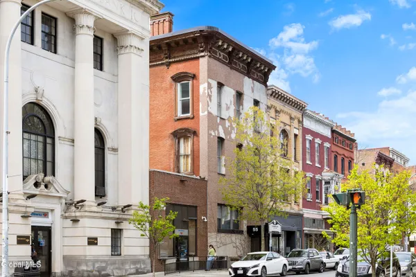$989,000 | Undisclosed Address, Troy, NY 12180