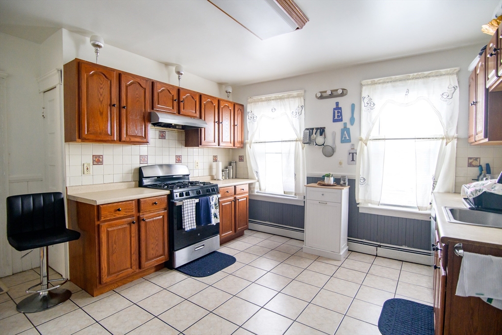 1 Fairfax Road Worcester, MA 01610 - Photo 6 of 32 Gallery Image 6