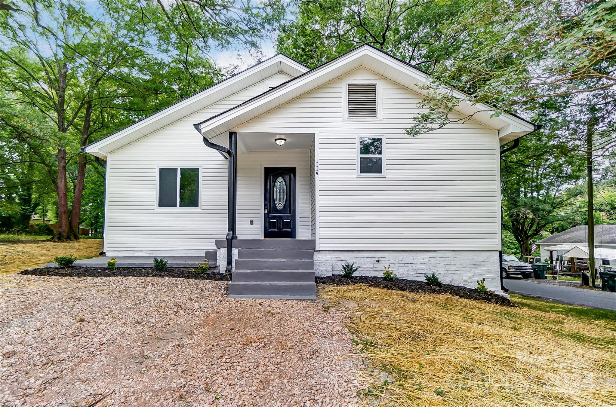 1119 West Rankin Ave