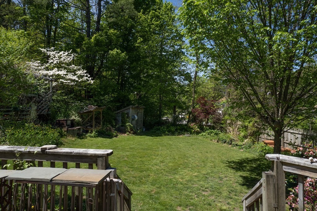 23 Amherst Road Pelham, MA 01002 - Photo 31 of 39