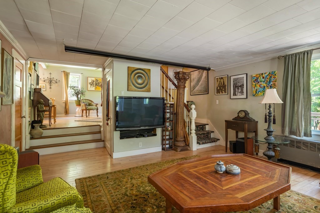 23 Amherst Road Pelham, MA 01002 - Photo 7 of 39