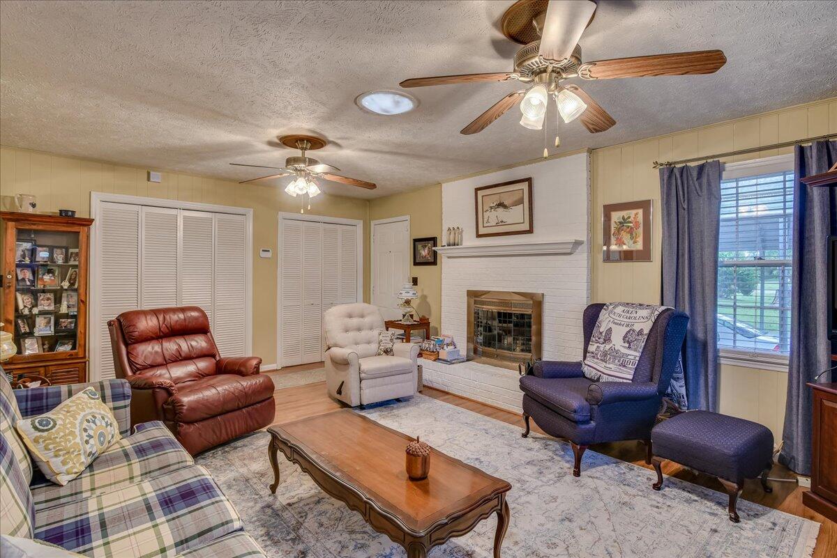 504 Boardman Road Aiken, SC 29803 - Photo 10 of 31