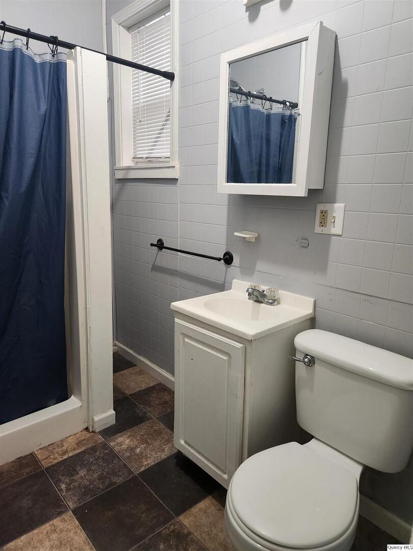 628 Spruce Street Quincy, IL 62301 - Photo 6 of 9