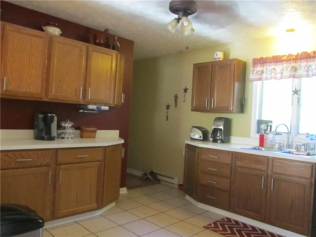 1766 Sandy Lake-Grove City Road Jackson Center, PA 16133 - Photo 9 of 25 Gallery Image 9