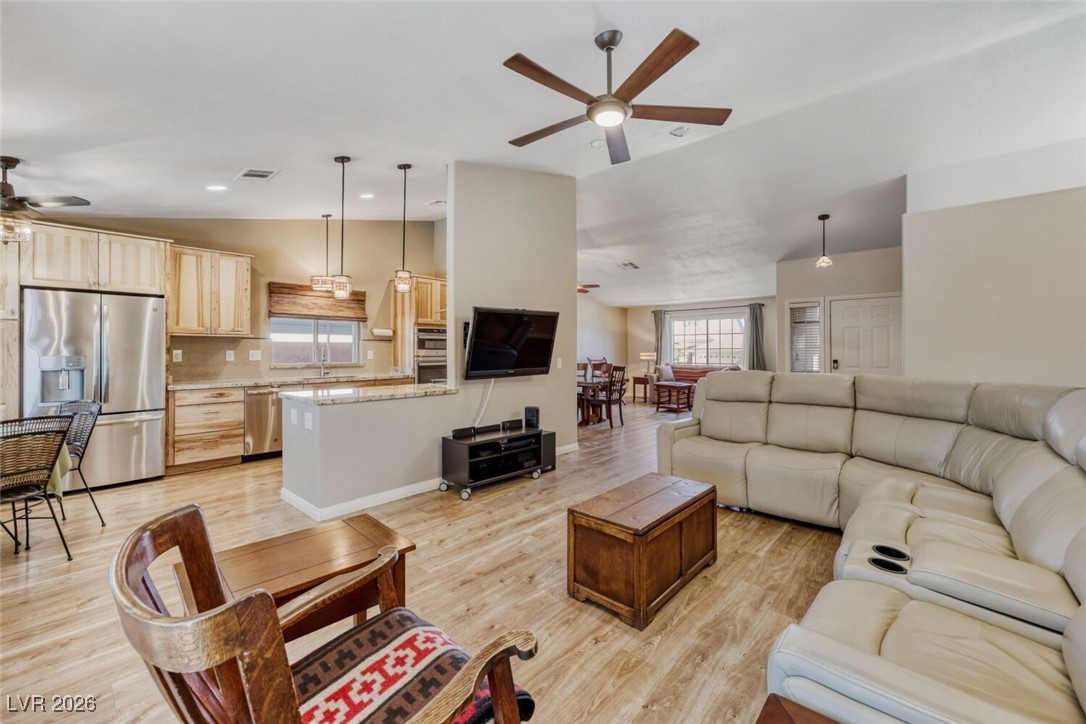 1007 Winding Hill Henderson, NV 89002 - Photo 19 of 54