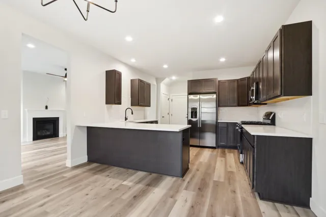 $2,500 | 4307 Windsor Road, Unit D, Windsor, WI 53598