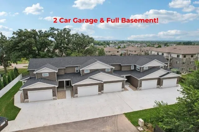 $2,500 | 4307 Windsor Road, Unit D, Windsor, WI 53598