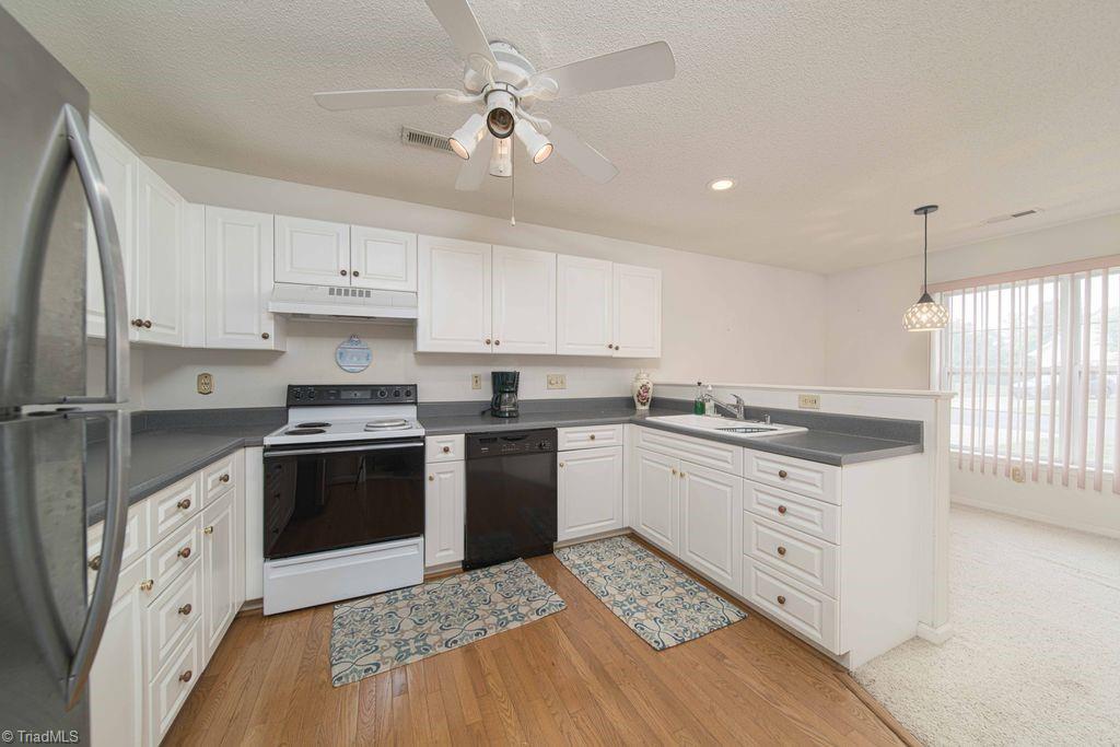3616 Rising River Lane Greensboro, NC 27409 - Photo 8 of 22