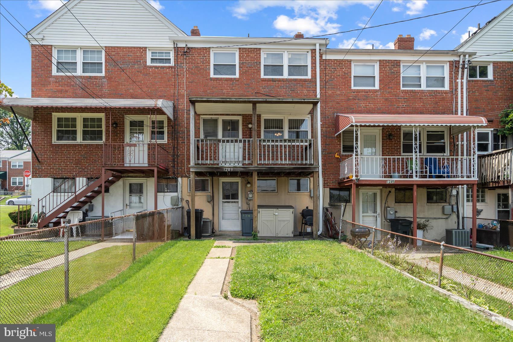 1243 Newfield Road Baltimore, MD 21207 - Photo 22 of 25