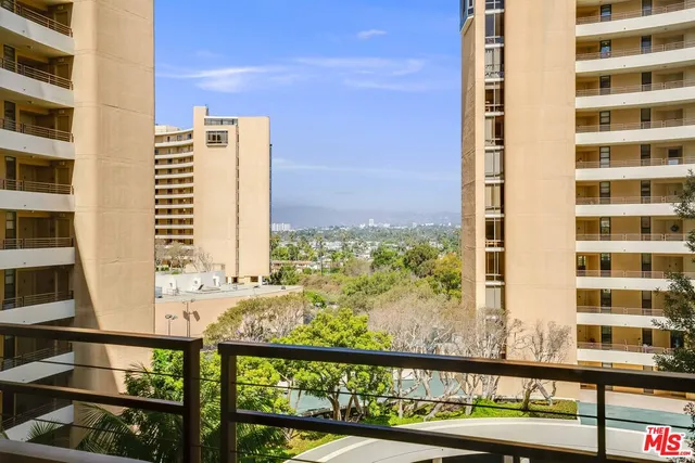 $825,000 | 4335 Marina City Drive, Unit 544, Marina del Rey, CA 90292