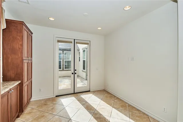 $7,000 | 15509 Orchid Avenue, Tustin, CA 92782