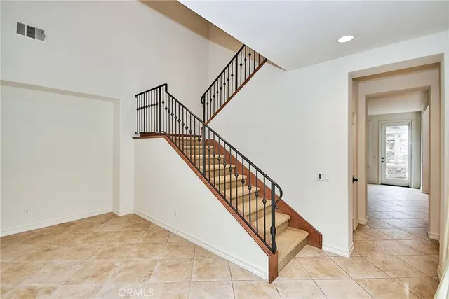 $7,000 | 15509 Orchid Avenue, Tustin, CA 92782