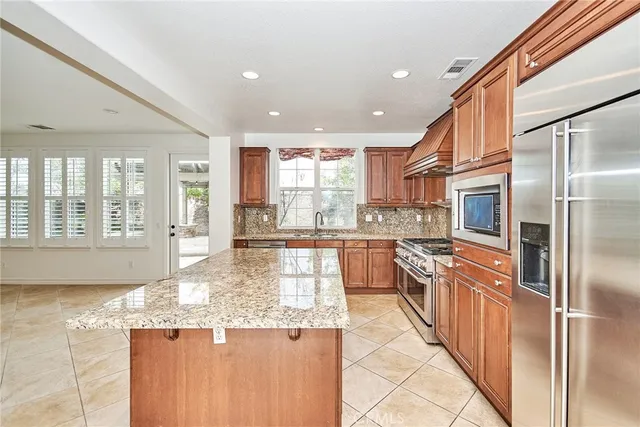 $7,000 | 15509 Orchid Avenue, Tustin, CA 92782