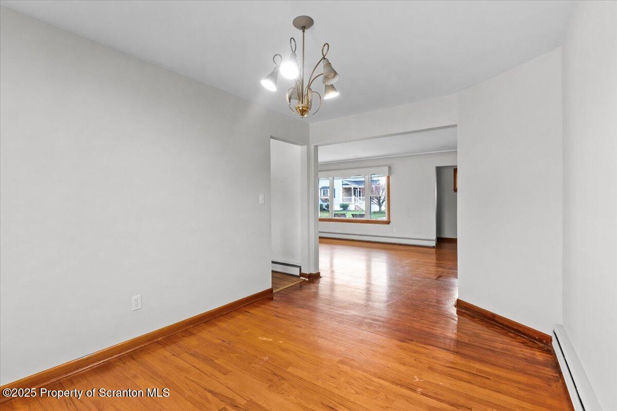 305 Reeves Street Dunmore, PA 18512 - Photo 6 of 33 33-DSC02404