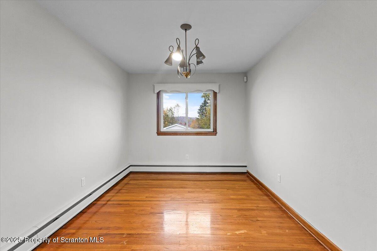 305 Reeves Street Dunmore, PA 18512 - Photo 7 of 33 14-DSC02398