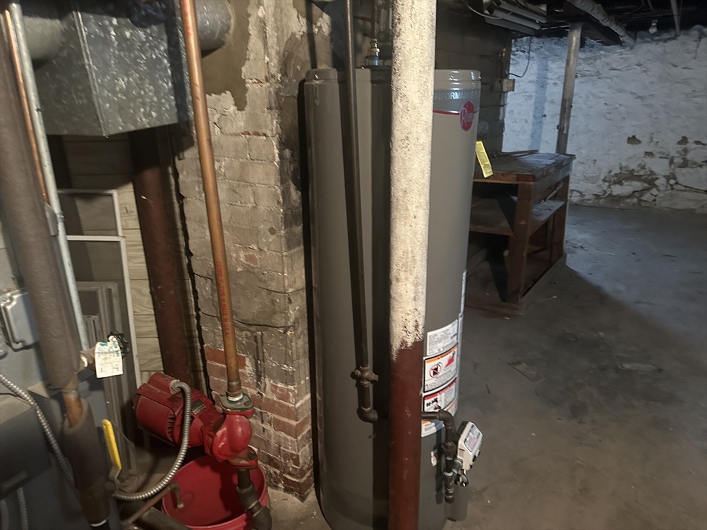 51 Adams Avenue Everett, MA 02149 - Photo 34 of 37