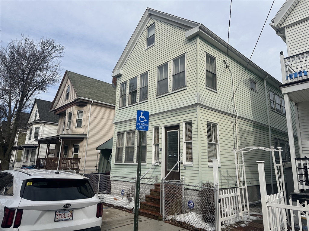 51 Adams Avenue Everett, MA 02149 - Photo 4 of 37