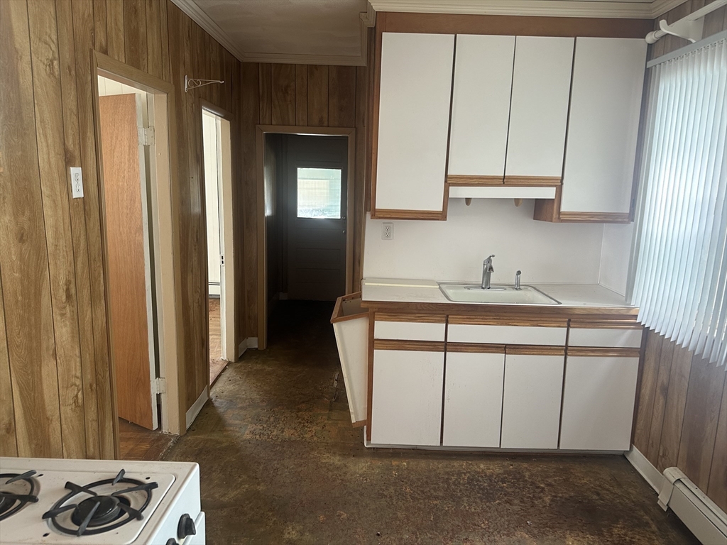 51 Adams Avenue Everett, MA 02149 - Photo 6 of 37