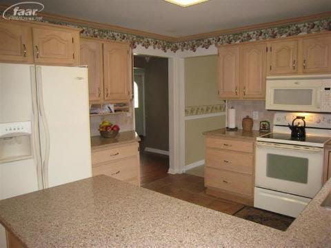 6159 Kings Scepter Road Grand Blanc, MI 48439 - Photo 10 of 49 20324951-9.JPG