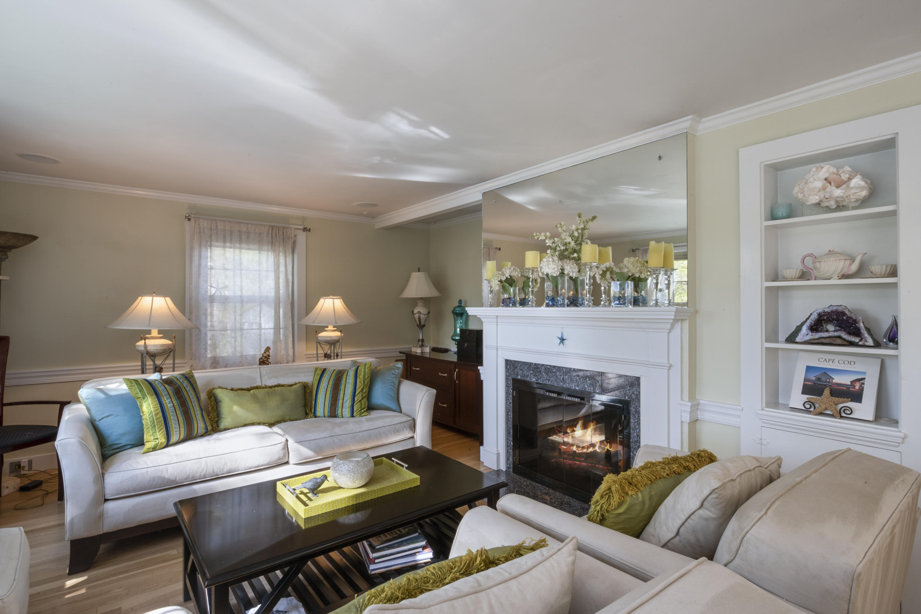 243 Tower Hill Road Osterville, MA 02655 - Photo 11 of 28 Living Room-9236223