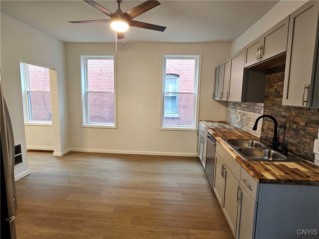 923 Rutger Street Utica, NY 13501 - Photo 14 of 49