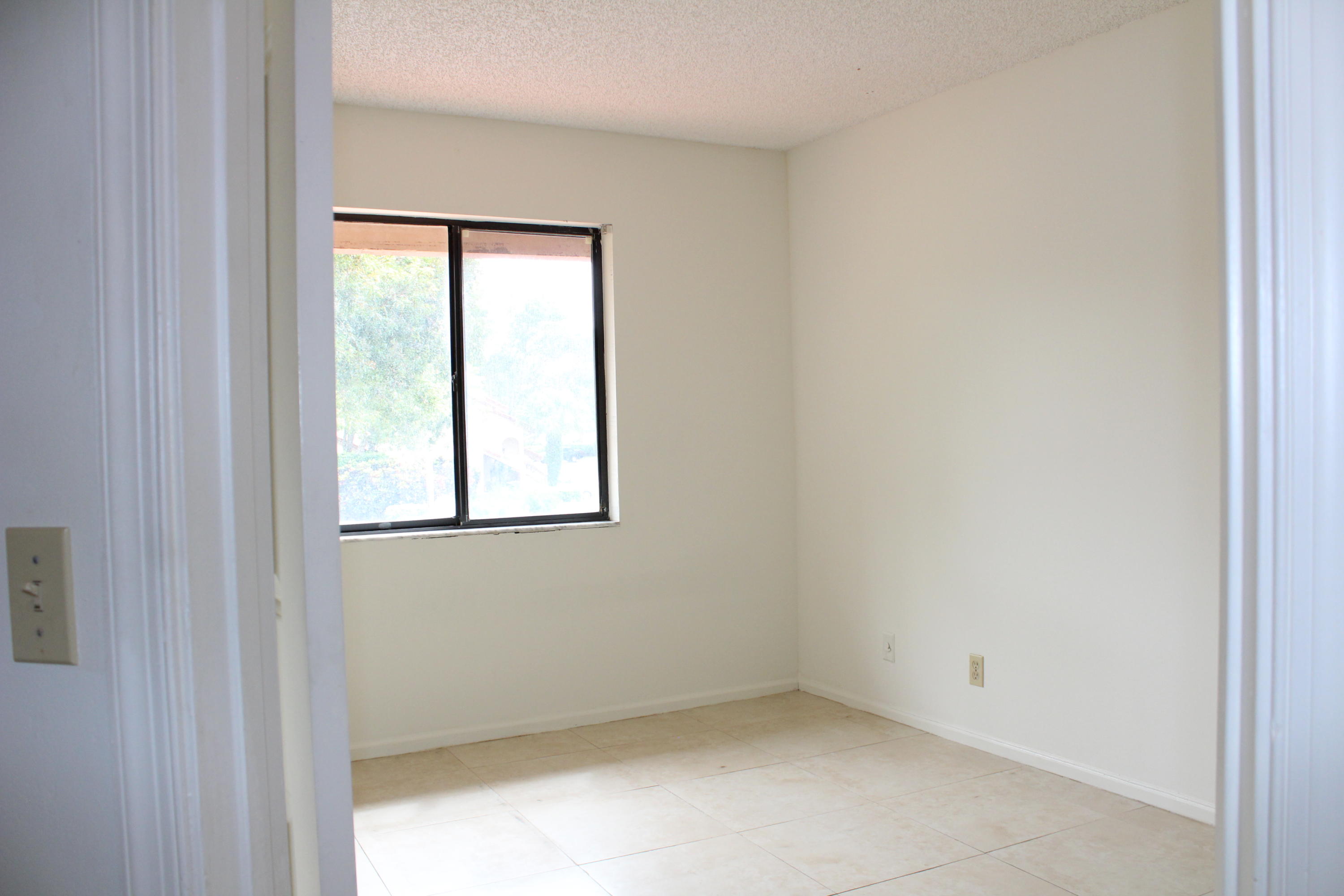 5520 Coach House Circle, Unit H Boca Raton, FL 33486 - Photo 18 of 26 5520 COACH HOUSE CIR NEW (31)