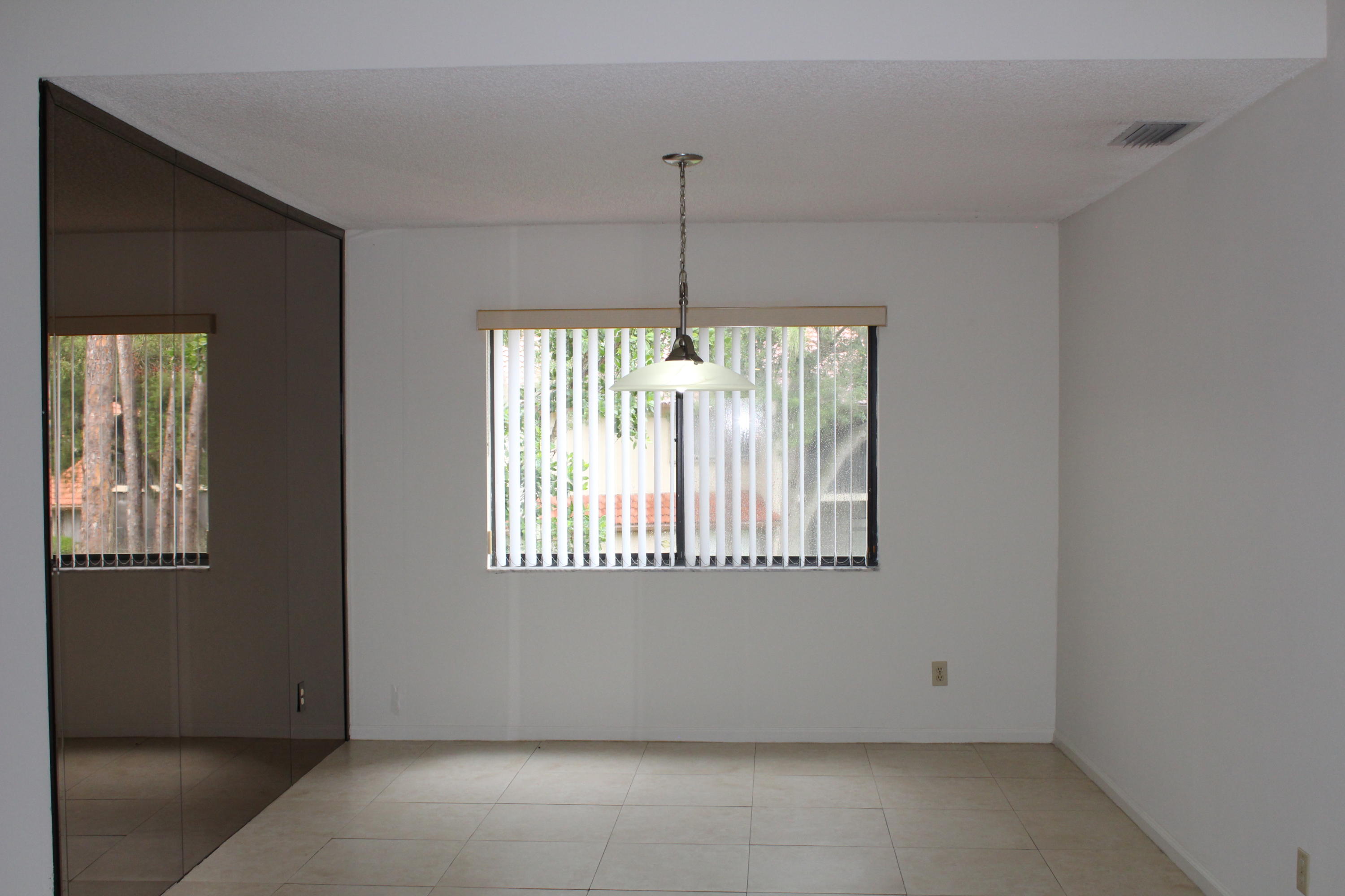5520 Coach House Circle, Unit H Boca Raton, FL 33486 - Photo 7 of 26 5520 COACH HOUSE CIR NEW (12)