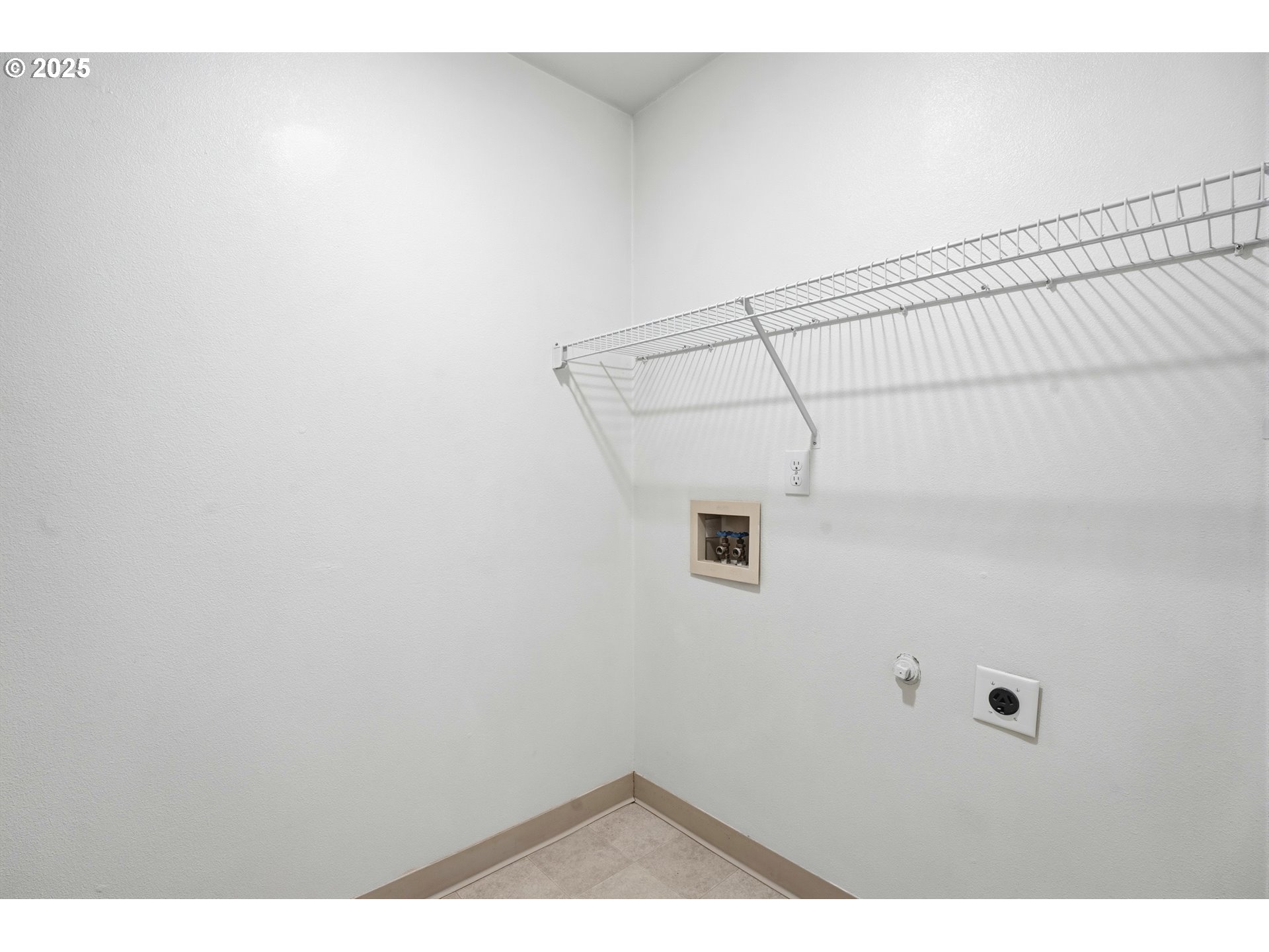 513 Southeast Clark Avenue Battle Ground, WA 98604 - Photo 19 of 30 a view of small space with racks on the wall