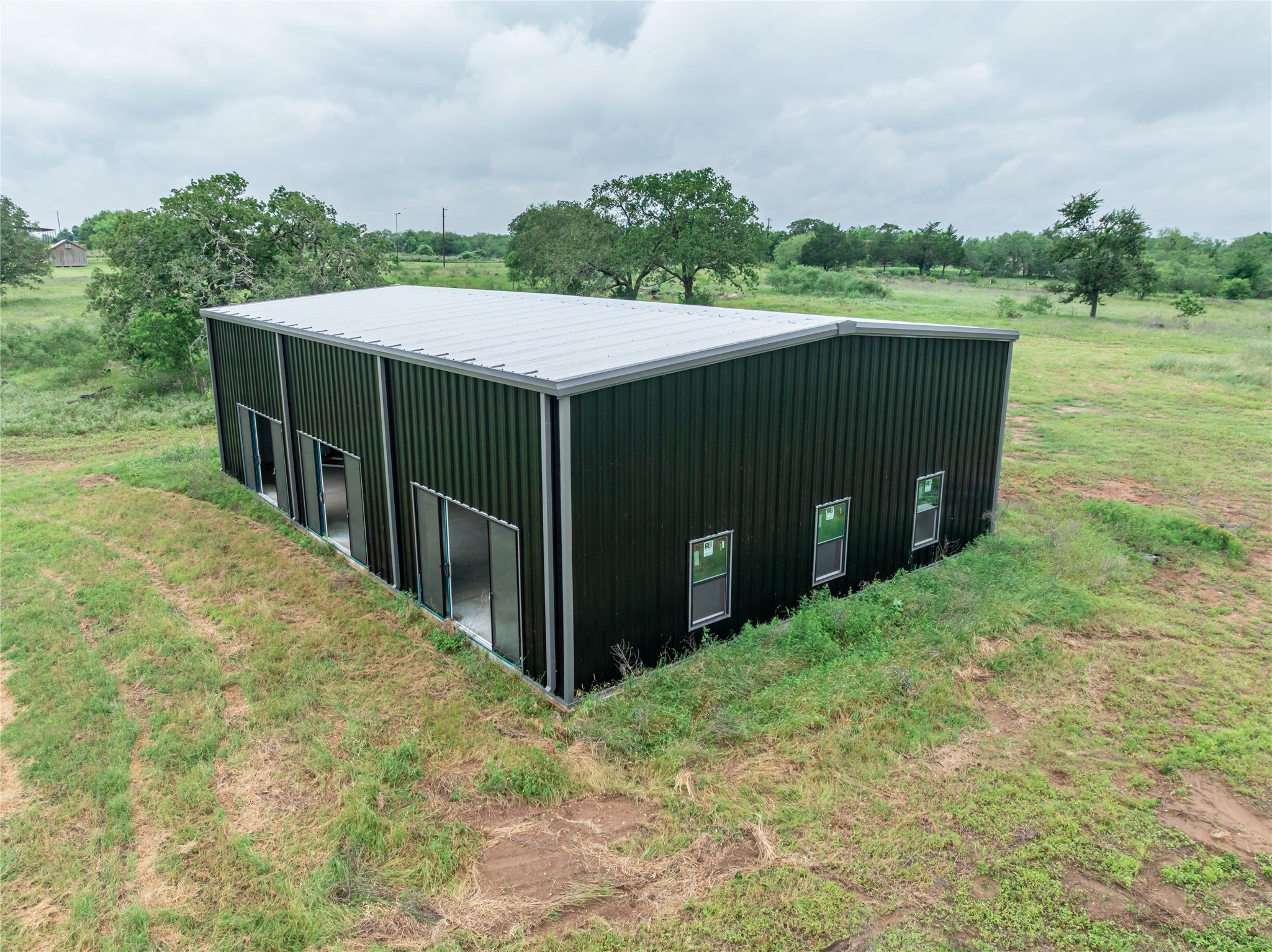 1473 Highsmith Road Luling, TX 78648 - Photo 5 of 13