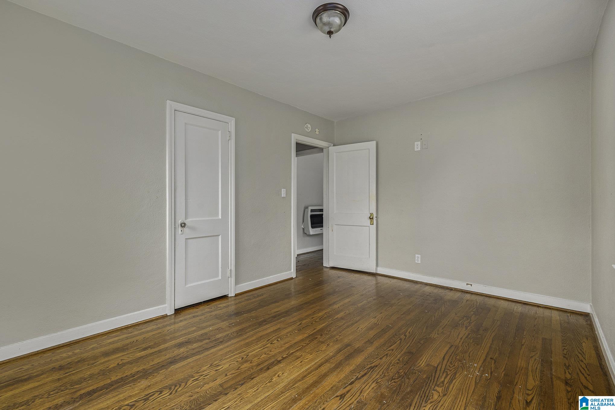 118 Woodward Road Birmingham, AL 35228 - Photo 8 of 16