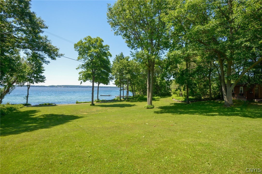 12165 Brown Road Clayton, NY 13624 - Photo 4 of 40