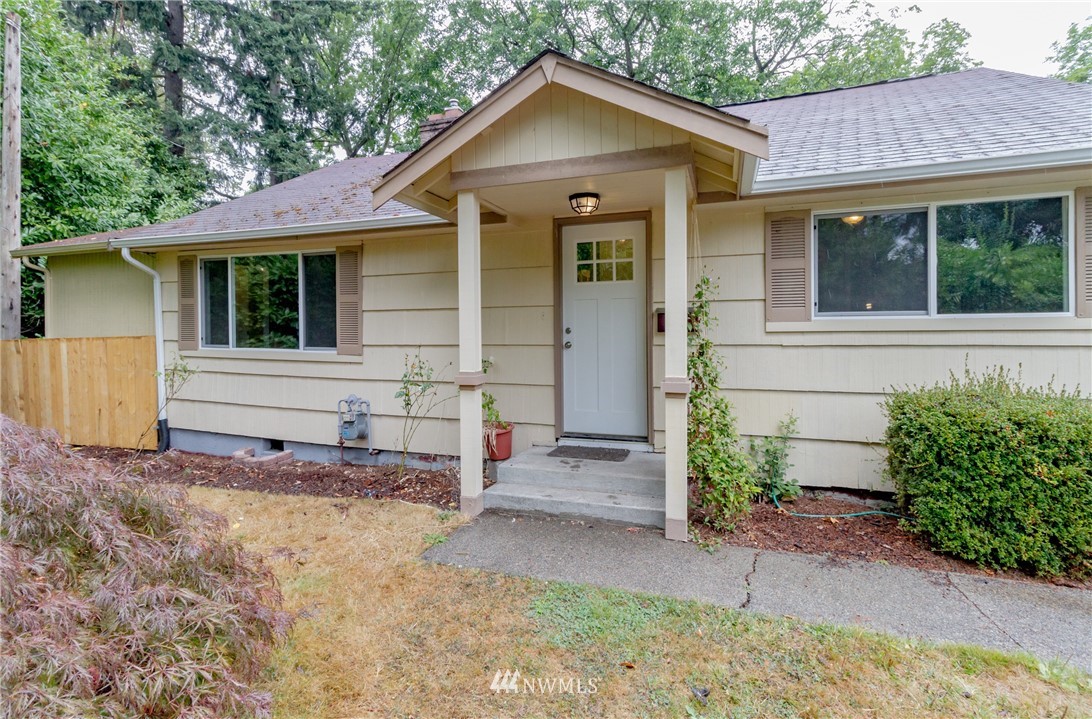 401 Harrison Street Sumner, WA 98390 - Photo 2 of 25 Gallery Image 2