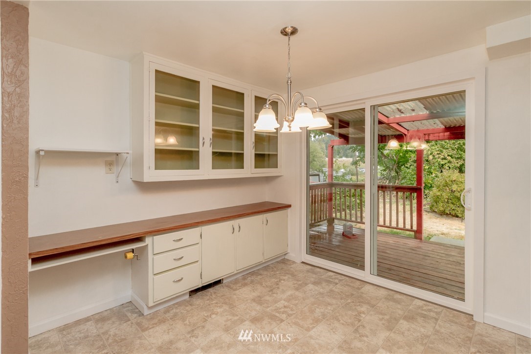 401 Harrison Street Sumner, WA 98390 - Photo 7 of 25 Gallery Image 7