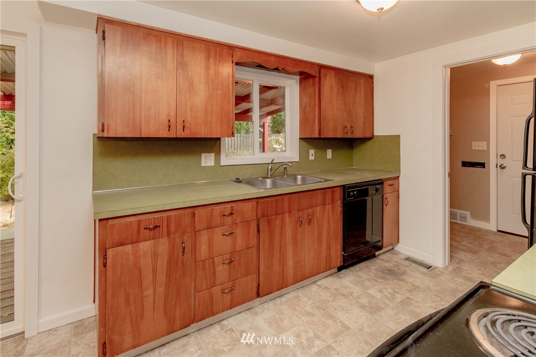 401 Harrison Street Sumner, WA 98390 - Photo 8 of 25 Gallery Image 8
