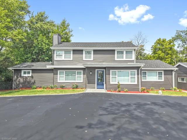 a picture of a floor plan