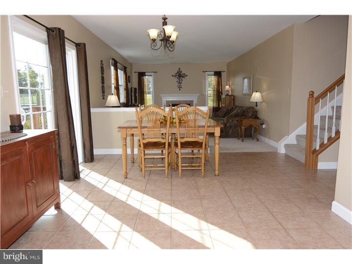 526 Maple Grove Road Mohnton, PA 19540 - Photo 4 of 25 Breakfast Room