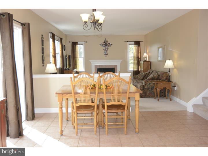 526 Maple Grove Road Mohnton, PA 19540 - Photo 6 of 25 Breakfast Room