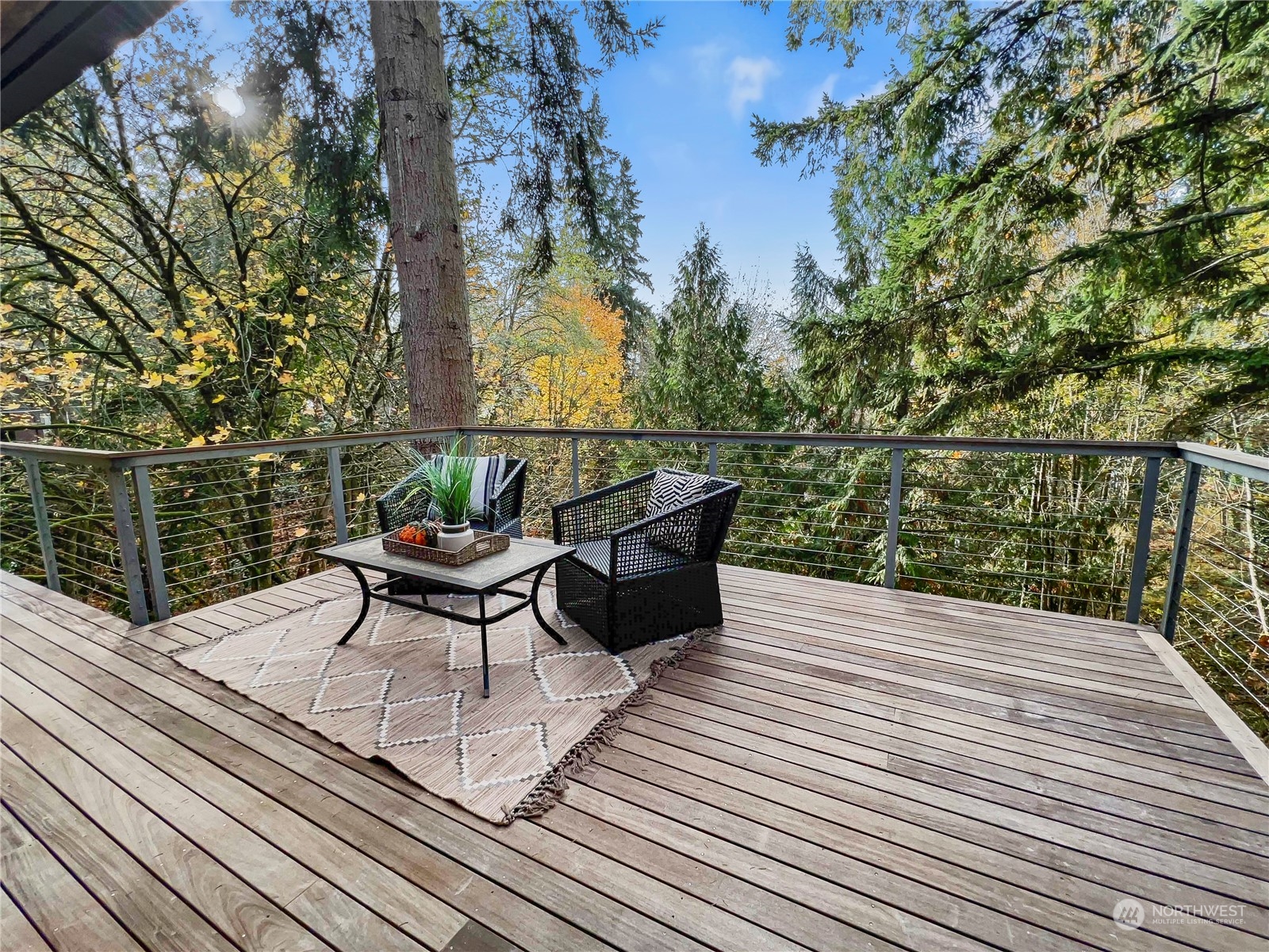 8121 Hansen Road Northeast Bainbridge Island, WA 98110 - Photo 24 of 37 Gallery Image 24