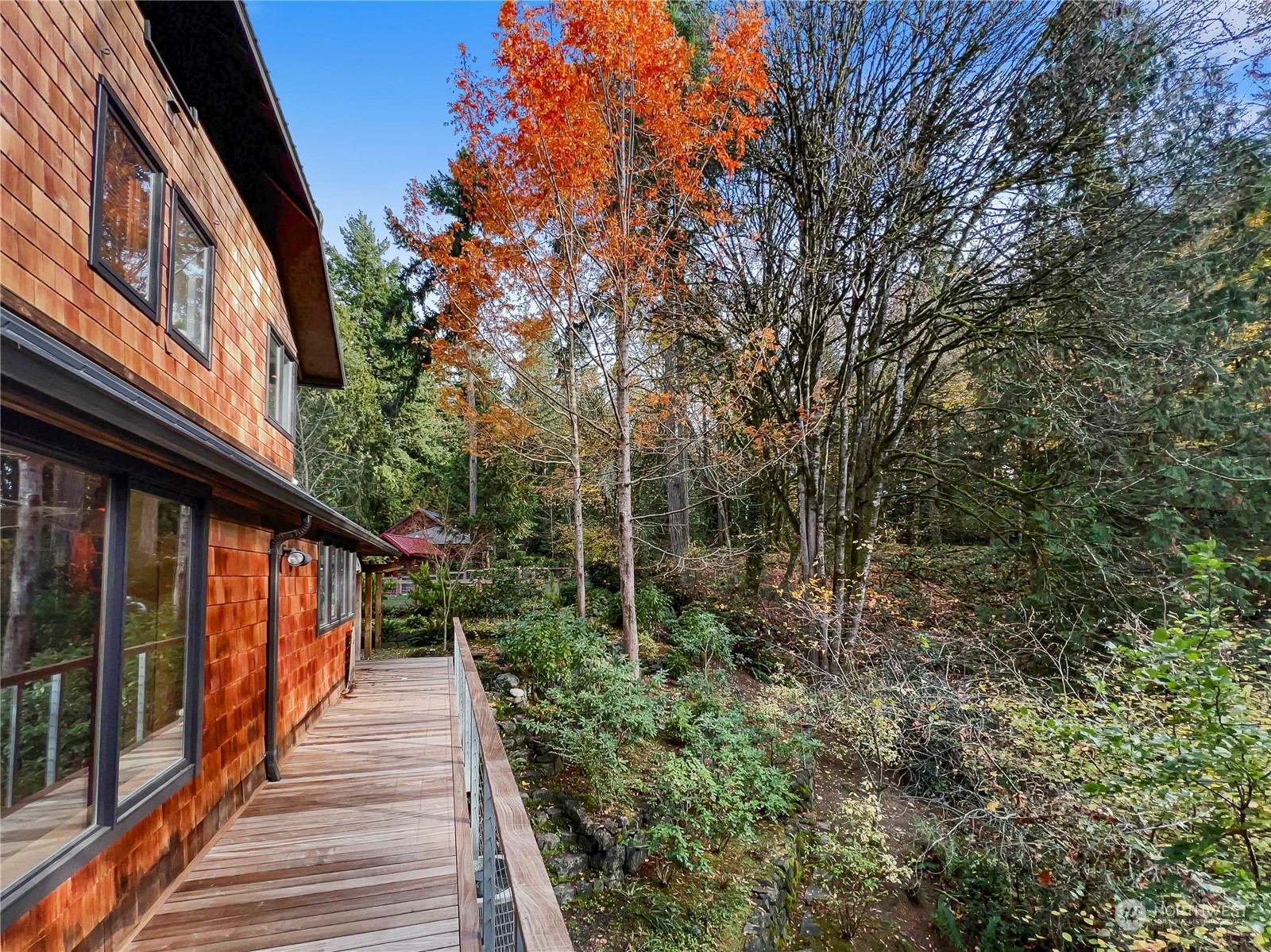 8121 Hansen Road Northeast Bainbridge Island, WA 98110 - Photo 25 of 37 Gallery Image 25