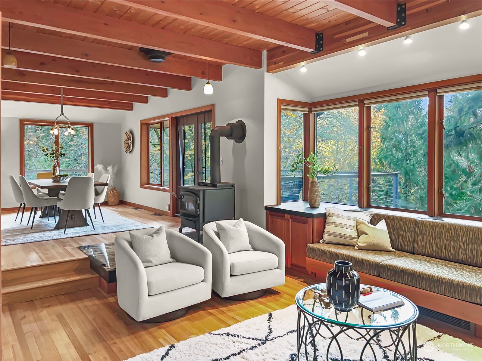 8121 Hansen Road Northeast Bainbridge Island, WA 98110 - Photo 7 of 37 Gallery Image 7