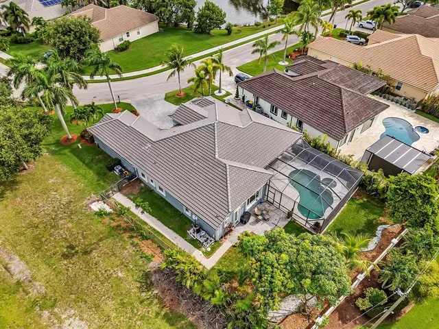 $1,190,000 | 755 Southwest River Bend Circle, Stuart, FL 34997