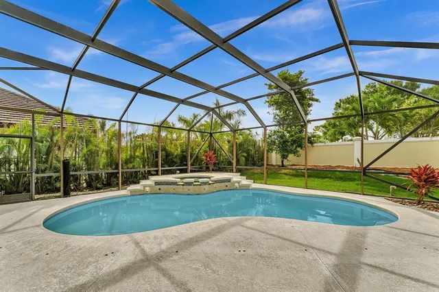 $1,190,000 | 755 Southwest River Bend Circle, Stuart, FL 34997