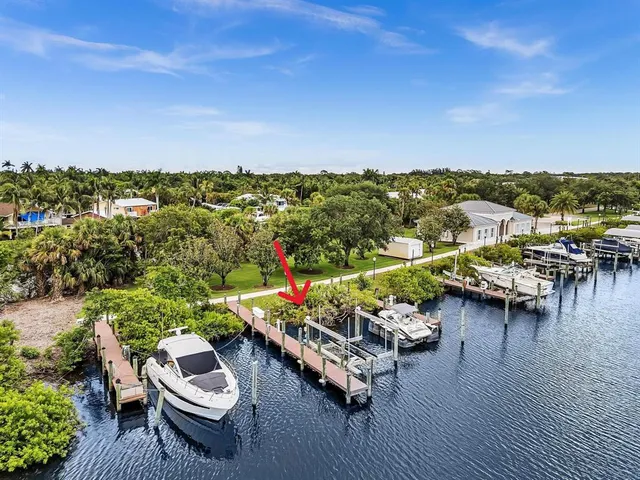 $1,190,000 | 755 Southwest River Bend Circle, Stuart, FL 34997