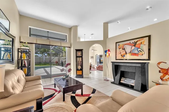 $1,190,000 | 755 Southwest River Bend Circle, Stuart, FL 34997